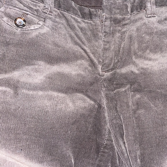 GAP Women's Dark Brown Corduroy Bermuda Shorts - Picture 3 of 10